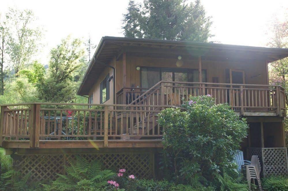 The Wayfarer Resort Vida Exterior foto